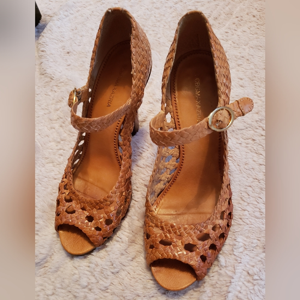 BCBG Peep toe High Heel